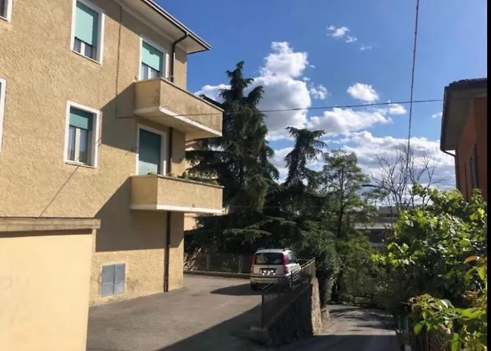 Saras アパート ペルージャ